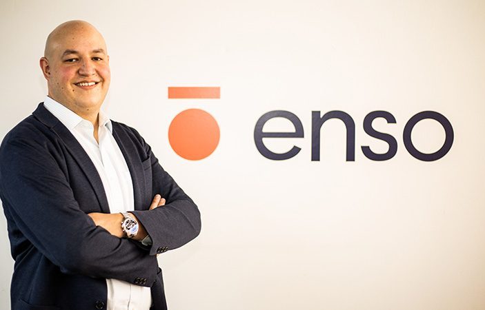 Enso cambia la jugada en la banca personal 0