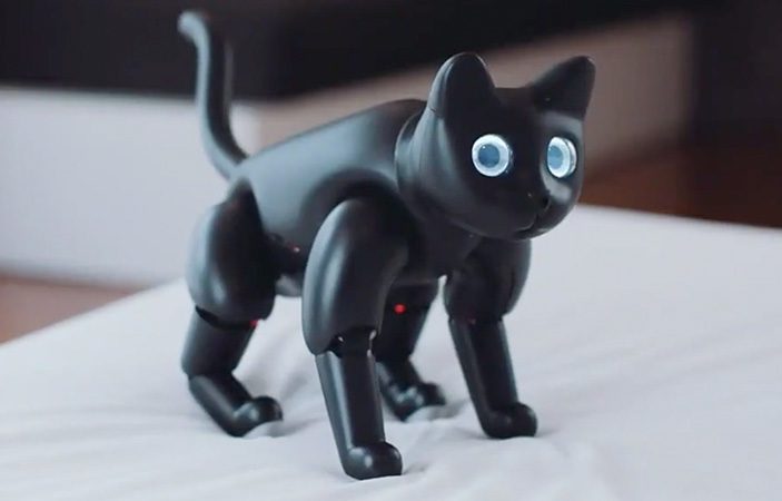 MarsCat es una mascota capaz de expresar emociones con maullidos.